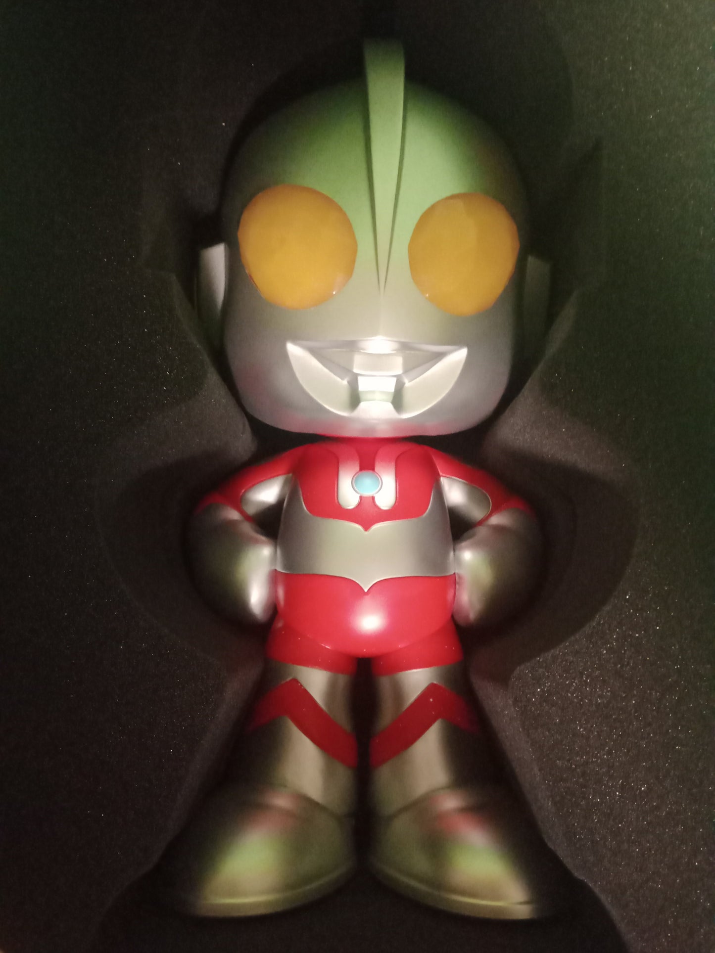 Funko Pop! Jumbo Chan Ultraman! 14'' Vinyl Limited Edition 1 OF 1200 Made