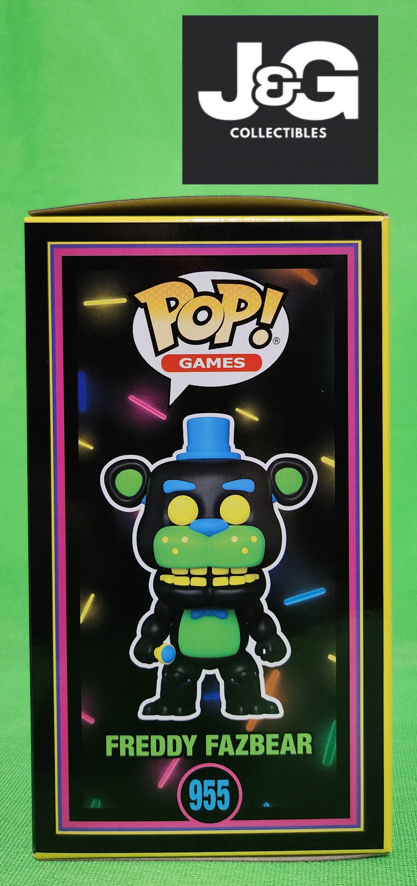 Funko Pop! FNAF Freddy Fazbear Black Light Exclusive