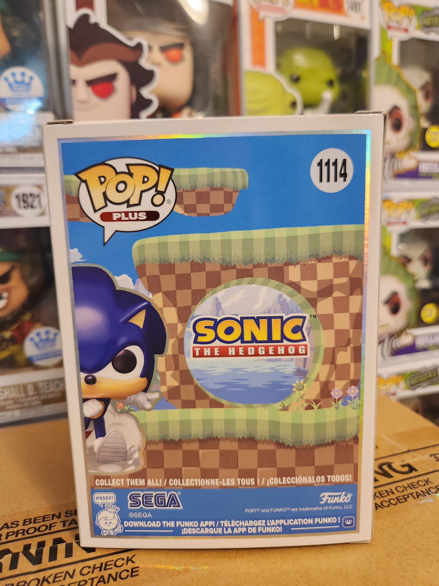 Funko Pop! Plus Sonic the Hedgehog Sonic Pearlescent Exclusive
