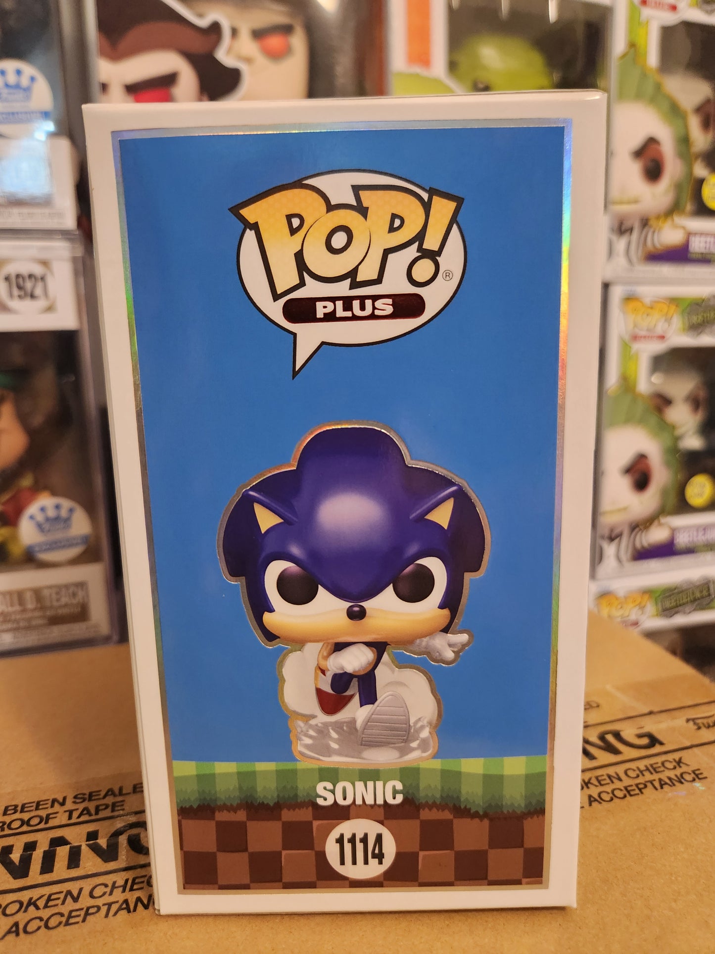 Funko Pop! Plus Sonic the Hedgehog Sonic Pearlescent Exclusive