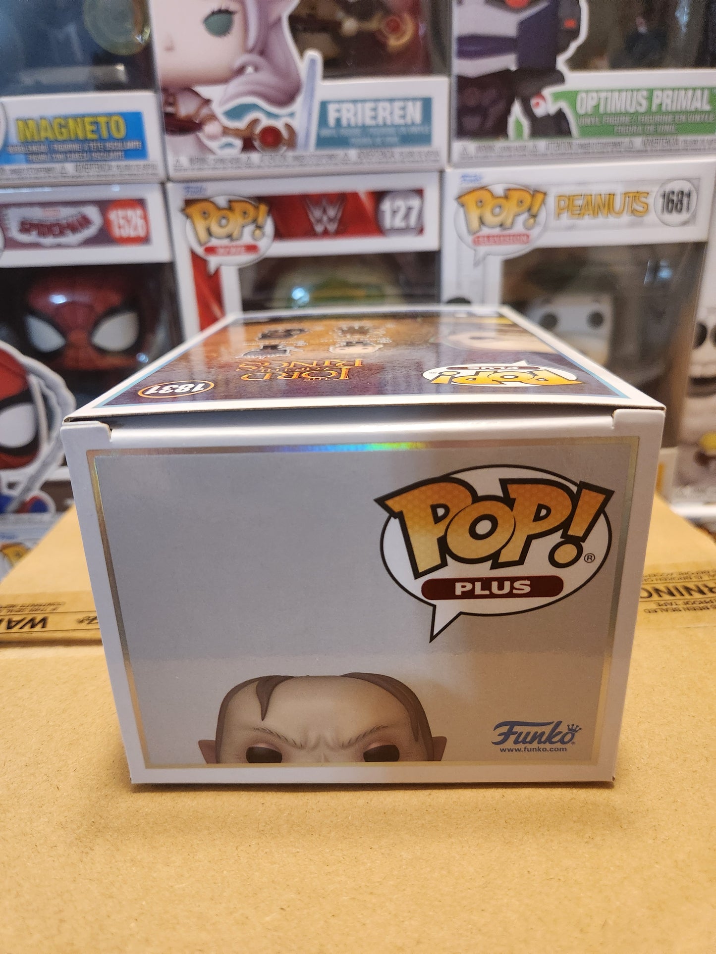 Funko Pop! Plus The Lord of The Rings Gollum Glow
