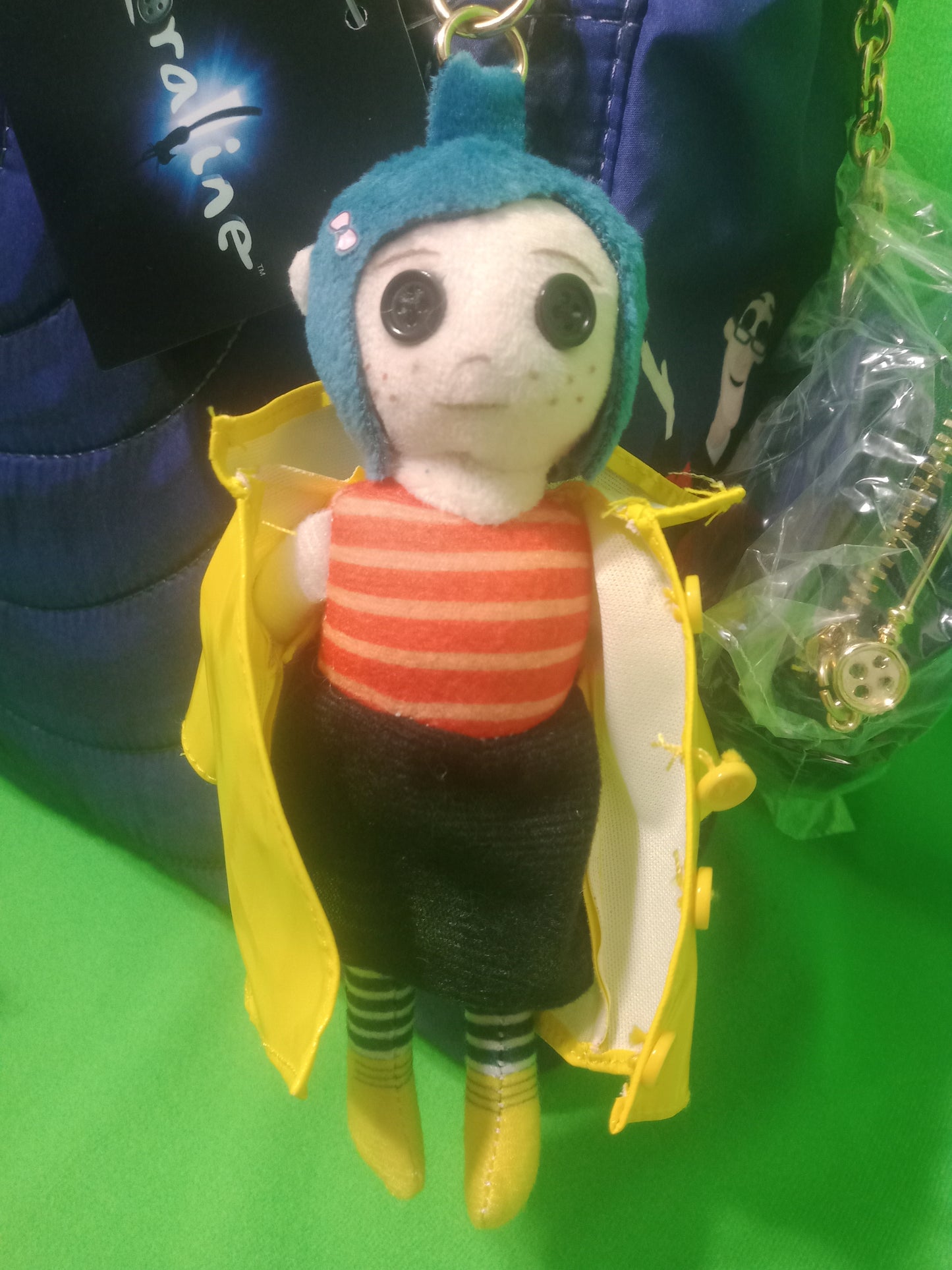 Exclusive Coraline Tunnel Tote Bag with Coin Purse and Coraline Doll