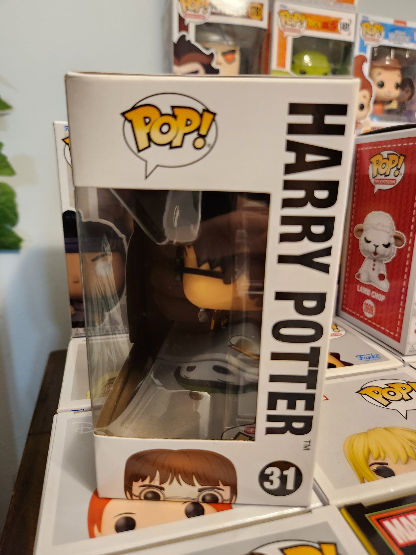 Funko Pop! Harry Potter Harry Potter With Hedwig