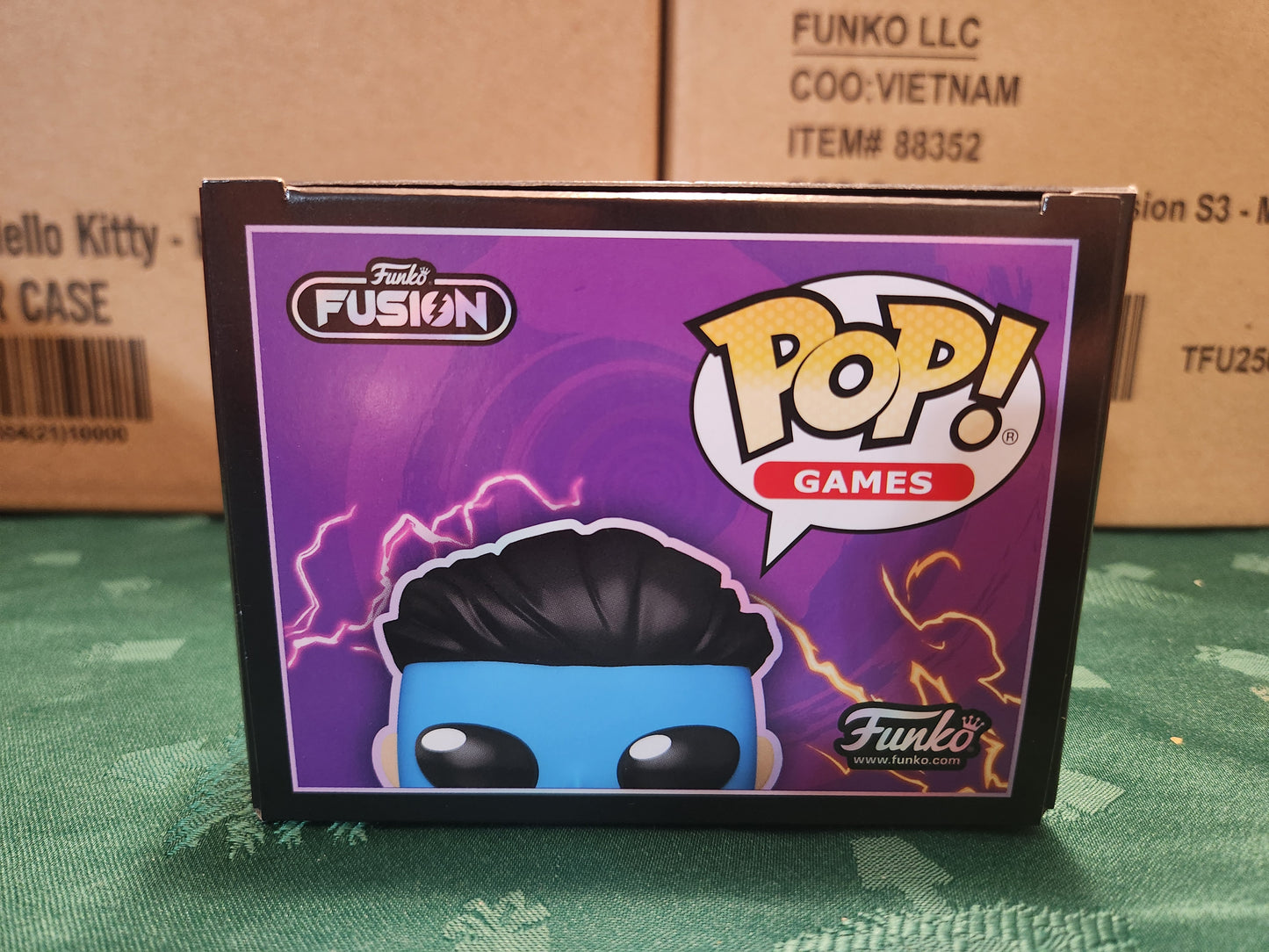 Funko Pop! Invincible Invincible