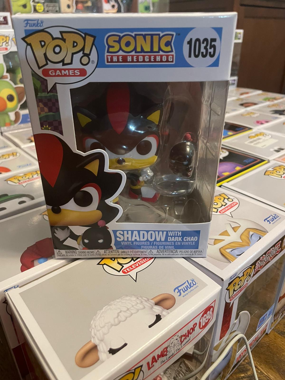Funko Pop! Sonic the Hedgehog Shadow with Dark Chao