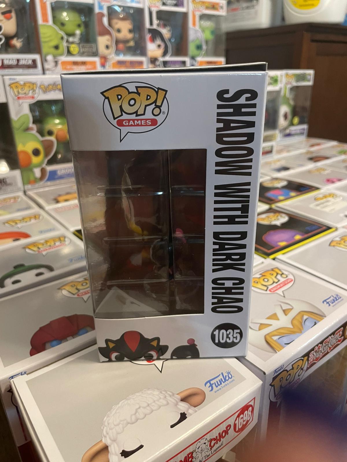 Funko Pop! Sonic the Hedgehog Shadow with Dark Chao